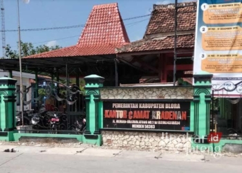 Kantor Kecamatan Kradenan, Kabupaten Blora. (Hanafi/Lingkarjateng.id)