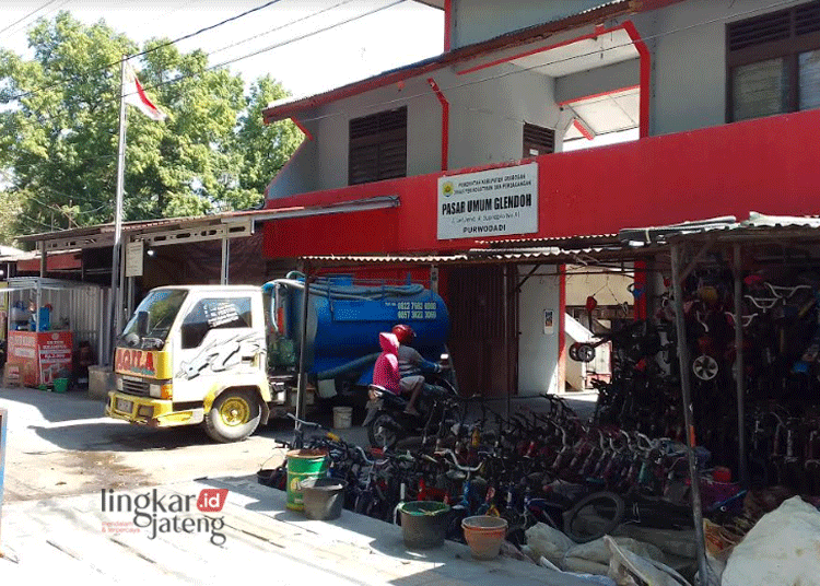 Pasar Glendoh lama di Jalan R Suprapto, Kabupaten Grobogan. (Eko Wicaksono/Lingkarjateng.id)