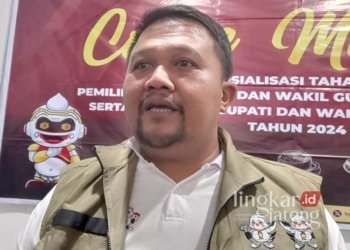 Berbeda dengan Lapas Ambarawa, RS di Semarang Tak Sediakan TPS Khusus 25 Ketua KPU Kabupaten Semarang, Bambang Setyono. (Hesty Imaniar/Lingkarjateng.id)
