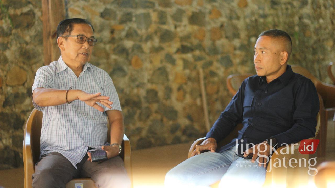 Mantan Bupati Batang Yoyok Ungkap 5 Alasan Memilih Fauzi Fallas 25 Bakal Calon Bupati Batang Fauzi Fallas (kiri) dan Mantan Bupati Batang 2012-1017 Yoyok Riyo Sudibyo (kanan). (Dok. HMS/Lingkarjateng.id)