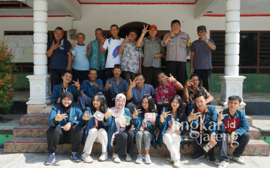 Mahasiswa UNDIP Ajak UMKM Tingkatkan Branding Melalui Workshop Desain Logo 25 image 14