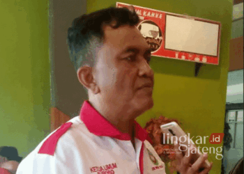 Ketua Umum Aliansi Pengemudi Independen (API) Nasional, Suroso. (Rizky Syahrul Al-Fath/Lingkarjateng.id)