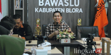 Ketua Bawaslu Blora, Andyka Fuad Ibrahim. (Hanafi/Lingkarjateng.id)