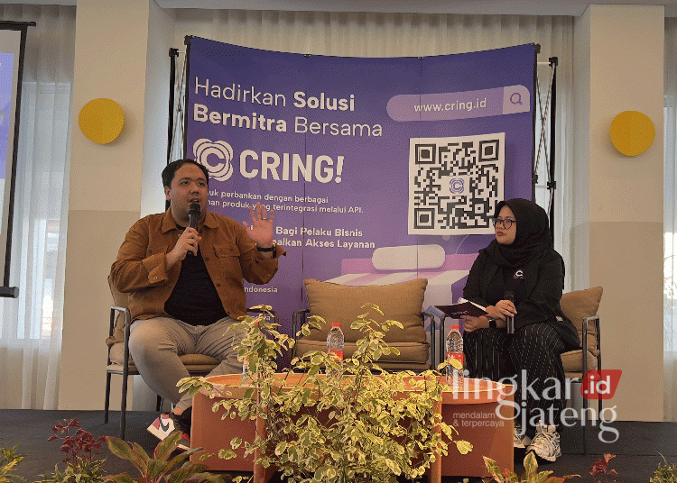 Seminar literasi keuangan yang diselenggarakan oleh SPE Solution, CRING! Talks, dalam roadshow di Jawa Tengah, baru-baru ini. (Dok. HMS/Lingkarjateng.id)