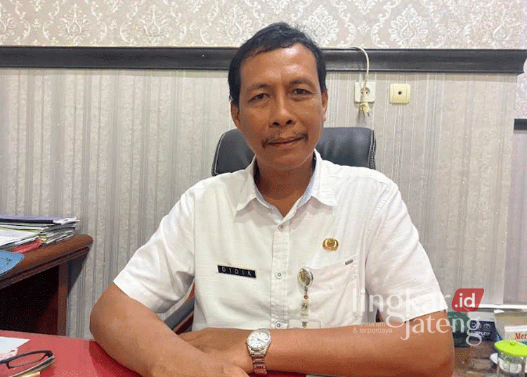Dispertan Kudus Alokasikan Ratusan Juta Anggaran DBHCHT untuk Kegiatan Pertanian 25 Kepala Dinas Pertanian dan Pangan Kabupaten Kudus, Didik Tri Prasetyo. (Mohammad Fahtur Rohman/Lingkarjateng.id)
