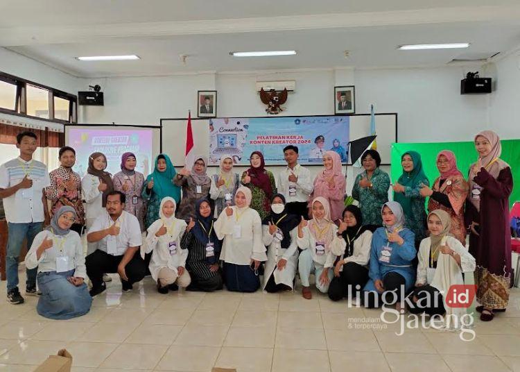 PELATIHAN: Peserta pelatihan content creator yang diselenggarakan Pemkot Pekalongan melalui Dinas Perindustrian dan Tenaga Kerja (Dinperinaker) setempat, Kamis, 12 September 2024. (Kominfo Kota Pekalongan/Lingkar.news)