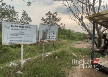 Pemandangan kawasan muara Sungai Loji hingga Pantai Slamaran, Kota Pekalongan, yang akan menjadi lokasi pembangunan pelabuhan onshore. (Dok. Kominfo Kota Pekalongan/Lingkarjateng.id)