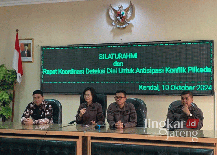 Kajari Kendal imbau kades jaga netralitas dalam Pilkada