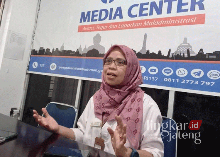 Ombudsman Jateng Sorot Sistem Pendidikan Ponpes yang Tumpang-Tindih 25 Kepala Ombudsman Jateng, Siti Farida. (Rizky Syahrul Al-Fath/Lingkarjateng.id)