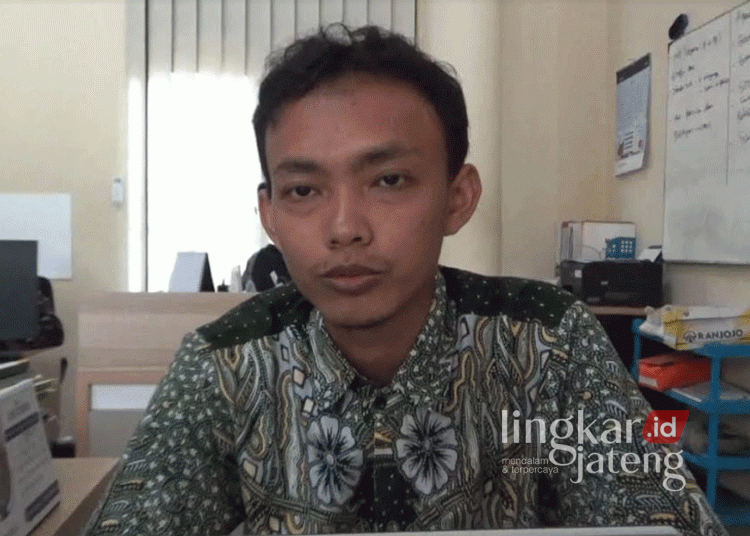 Staf Bidang Penyaluran dan Pendayagunaan pada Baznas Kabupaten Pekalongan, Ahmad Rifa’i. (Fahri Akbar/Lingkarjateng.id)