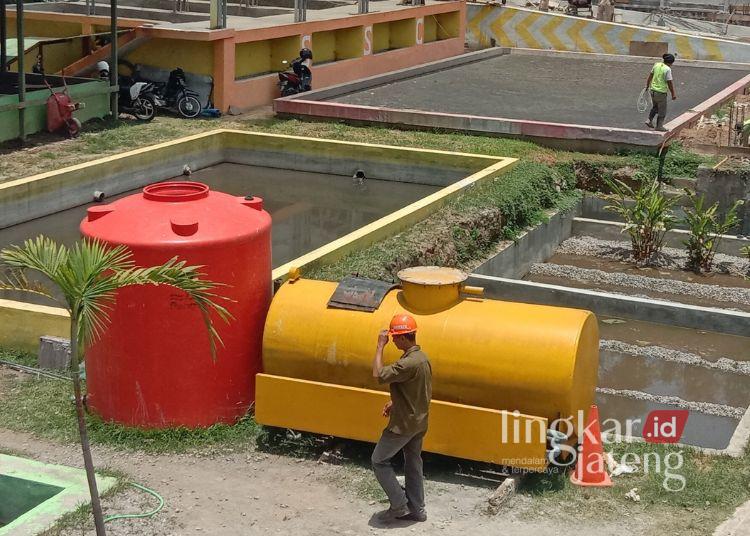 Instalasi Pengolahan Lumpur Tinja (IPLT) di komplek TPA Ngronggo, Kumpulrejo, Kecamatan Argomulyo, Salatiga, Selasa (8/10). (Angga Rosa/Lingkarjateng.id)