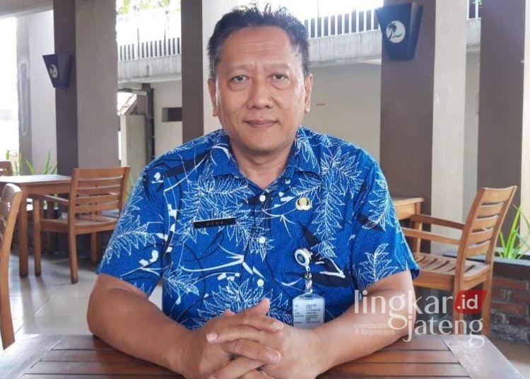 DLH Kendal Rutin Monitor dan Evaluasi SOP Pelayanan Lewat Si Mas Asik 25 Sekretaris Dinas Lingkungan Hidup Kabupaten Kendal, Syaiful Huda. (Syahril Muadz/Lingkarjateng.id)