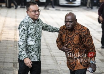 Natalius Pigai hingga Abdul Mu’ti Berdatangan ke Rumah Prabowo Subianto