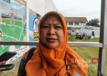 Ketua Bawaslu Kabupaten Kendal, Hevy Indah Oktaria. (Syahril Muadz/Lingkarjateng.id)