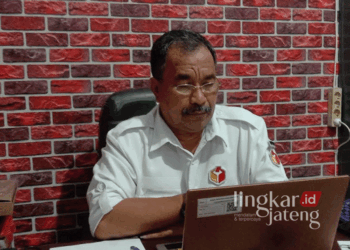 Ketua Bawaslu Kota Salatiga, Djayusman Junus. (Angga Rosa/Lingkarjateng.id)