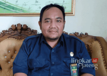 Panitera Muda Hukum PA Kabupaten Blora, Anjar Wisnugroho. (Hanafi/Lingkarjateng.id)