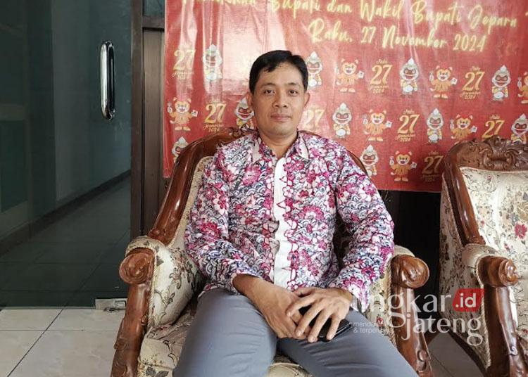 Tak Ada PSU, KPU Jepara akan Gelar Rekapitulasi Suara Pilkada Rabu Besok 25 Komisioner KPU Jepara, Muhammadun. (Muhammad Aminudin/Lingkarjateng.id)