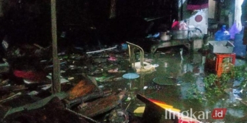 BANJIR: Kondisi banjir di permukiman warga Kabupaten Grobogan pada Senin, 20 Januari 2025 malam. (BPBD Grobogan/Lingkarjateng.id)