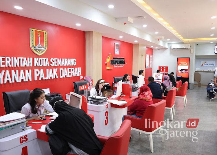 Aktivitas pelayanan di Bapenda Kota Semarang. (Dok. Bapenda Kota Semarang/Lingkarjateng.id)