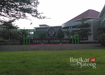 Kaprodi PPDS Anestesi Undip Diperiksa, Dugaan Pemerasan Rp 2 Miliar akan Dibuktikan 30 Fakultas Kedokteran Universitas Diponegoro (Undip) Semarang. (Dok. Lingkarjateng.id)