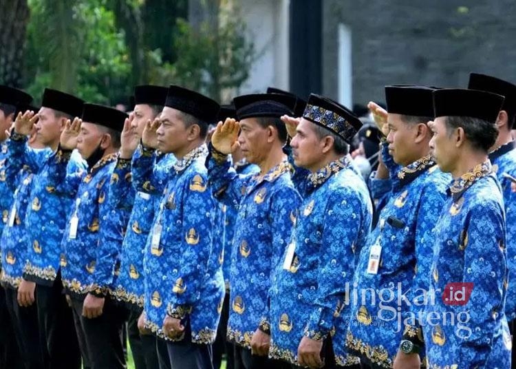 ILUSTRASI : ASN saat mengkuti apel pagi. (ANTARA/Lingkarjateng.id)