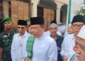 Plt Ketua Umum PPP Mardyono saat memberikan keterangan jelang muktamar di Ponpes Al Anwar Sarang, Rembang, Rabu (12/2). (Vicky Rio/Lingkarjateng.id)