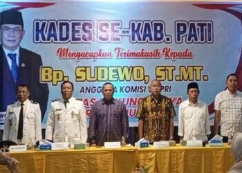 Paguyuban kepala desa saat menggelar pertemuan di hotel New Mereka beberapa waktu lalu. (Arif Febriyanto/Lingkarjateng.id)