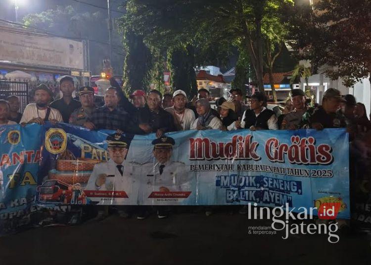 Rombongan pemudik disambut langsung oleh Wakil Bupati Pati Risma Ardhi Chandra pada Rabu 26 Maret 2025 pada pukul 22.15 WIB.(Dok. for Lingkarjateng.id)