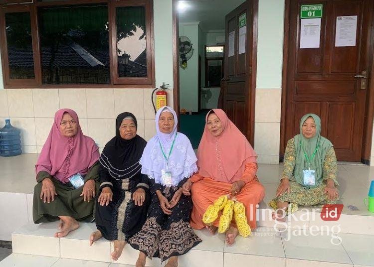 pesantren lansia demak 1