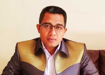 Analis intelijen, pertahanan, dan keamanan, Ngasiman Djoyonegoro. (Dok. Lingkarjateng.id)