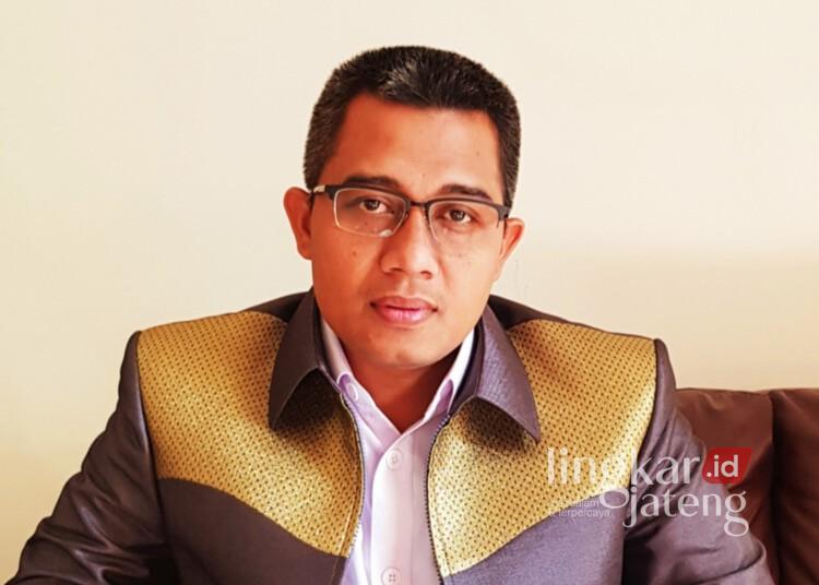 Analis intelijen, pertahanan, dan keamanan, Ngasiman Djoyonegoro. (Dok. Lingkarjateng.id)