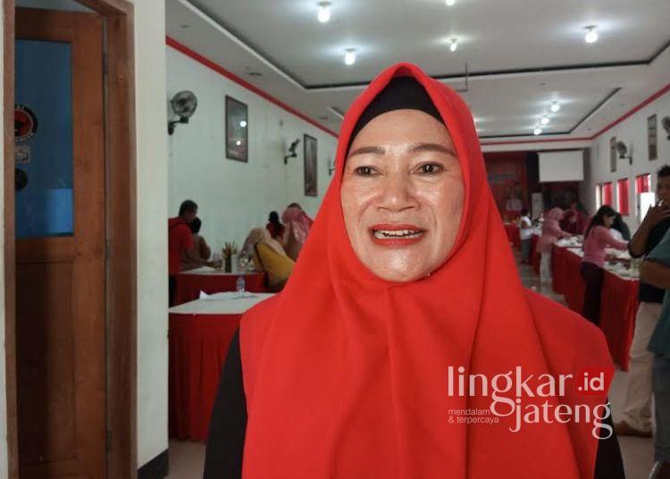Dewan Pati Ajak Warga Tiru Kegigihan RA Kartini dalam Perjuangkan Hak Perempuan 25 Anggota Dewan Perwakilan Rakyat Daerah (DPRD) Kabupaten Pati, Warsiti. (Setyo Nugroho/Lingkarjateng.id)