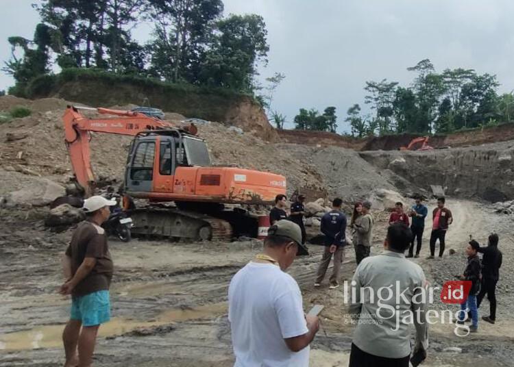 Salah satu tambang galian C di Kabupaten Kendal. (Arvian Maulana/Lingkarjateng.id)