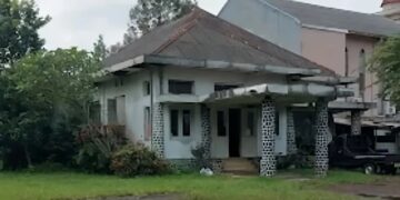 Gedung Pakuwon yang memiliki nilai sejarah di Kota Salatiga. (Dok. Lingkarjateng.id)