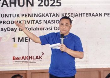Bupati Pati Sudewo dalam kegiatan sarasehan dan dialog interaktif yang diadakan di Pendopo Kabupaten Pati pada Kamis, 1 Mei 2025. (Humas Pemkab Pati/Lingkarjateng.id)