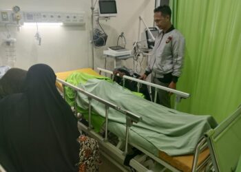 Jenazah pelajar SMP korban tersambar petir saat berada di Rumah Sakit Ki Ageng Sedayu, Kecamatan Wonopringgo, Kabupaten Pekalongan, Senin, 12 Mei 2025. (Polres Pekalongan/Lingkarjateng.id)
