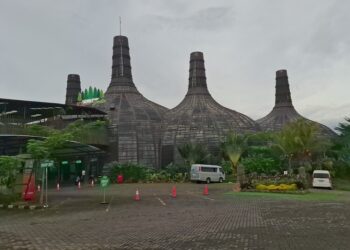 Tampak depan Dusun Semilir, Kecamatan Bawen, Kabupaten Semarang. (Hesty Imaniar/Lingkarjateng.id)