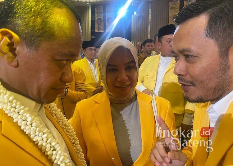 Wakil Ketua DPRD Blora, Siswanto menemui Menteri ESDM, Bahlil Lahadalia, pada momen Musyawarah Daerah (Musda) XI Partai Golkar di Semarang pada Jumat, 2 Mei 2025. (Dok. Siswanto/Lingkarjateng.id)