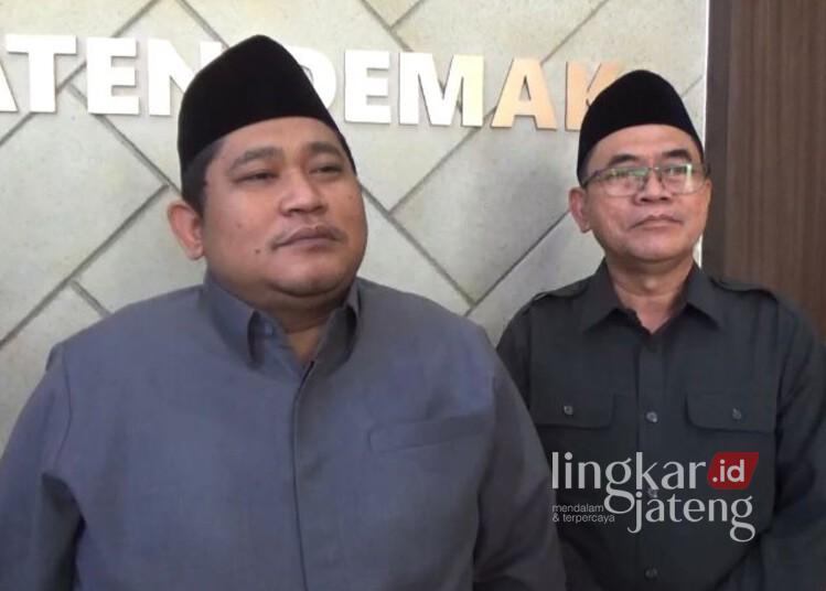 Ketua DPRD Demak, Zayinul Fata (kiri). (M. Burhanuddin Aslam/Lingkarjateng.id)