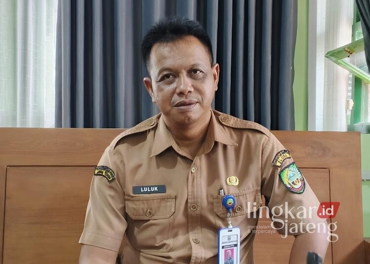 Pembangunan Sekolah Rakyat Tahap 2 di Blora Beda Lokasi 25 Kepala Dinas Sosial, Pemberdayaan Perempuan, dan Perlindungan Anak (Dinsos P3A) Blora, Luluk Kusuma Agung Ariadi. (Eko Wicaksono/Lingkarjateng.id)
