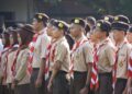 ILUSTRASI: Para siswa di Kendal sedang melaksanakan upacara. (Arvian Maulana/Lingkarjateng.id)
