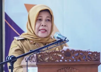 Kepala Dinas Pemberdayaan Perempuan, Perlindungan Anak, Pengendalian Penduduk, dan Keluarga Berencana (DP3APPKB) Kota Salatiga, Yuni Ambarwati. (Dok.Prokompim Setda Salatiga/Lingkarjateng.id)