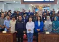 Wali Kota Semarang Agustina Wilujeng Pramestuti (kelima kiri) saat menghadiri acara di ruang rapat paripurna DPRD Kota Semarang, Minggu, 23 Juni 2025. (Syahril Muadz/Lingkarjateng.id)