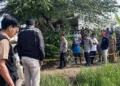 Polsek Karanganyar saat melakukan cek TKP penemuan mayat di area persawahan, Desa Wonoketingal, Karanganyar, Demak, Selasa, 24 Juni 2025. (Dok pribadi for Lingkarjateng.id)
