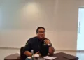Kepala Departemen Bisnis PT Pegadaian Kanwil XI Semarang, Tyas Ari Hidayat saat melakukan pemaparan dalam kegiatan Pelatihan Jurnalistik dan Uji Kompetensi Wartawan, Kamis sore, 19 Juni 2025. (Rizky Syahrul/Lingkarjateng.id)