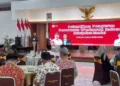 Bupati Kendal, Dyah Kartika Permanasari, saat menyampaikan sambutan dalam pelantikan pengurus PWI Kabupaten Kendal periode 2025-2028 di Pendopo Tumenggung Bahurekso Setda Kendal, Kamis, 19 Juni 2025. (Arvian Maulana/Lingkarjateng.id)