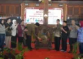 Wakil Bupati Jepara, M. Ibnu Hajar (Gus Hajar), saat membuka pagelaran pemilihan Duta GenRe di Pendopo R.A. Kartini pada Sabtu, 21 Juni 2025. (Tomi Budianto/Lingkarjateng.id)