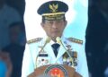 Menteri Dalam Negeri Tito Karnavian menyampaikan sambutan dalam acara pelantikan Pamong Praja Muda/Purna Praja IPDN Angkatan XXXII di Kampus IPDN Jatinangor, Kabupaten Sumedang, Jawa Barat, Senin, 28 Juli 2025. (YouTube Humas IPDN/Lingkarjateng.id)