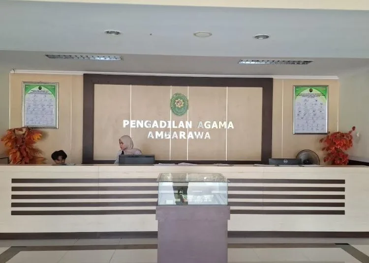 Permohonan Dispensasi Nikah di PA Ambarawa Mayoritas Karena Hamil di luar Nikah 25 POTRET: Pelayanan di Pengadilan Agama Ambarawa, Kabupaten Semarang. (Hesty Imaniar/Lingkarjateng.id)