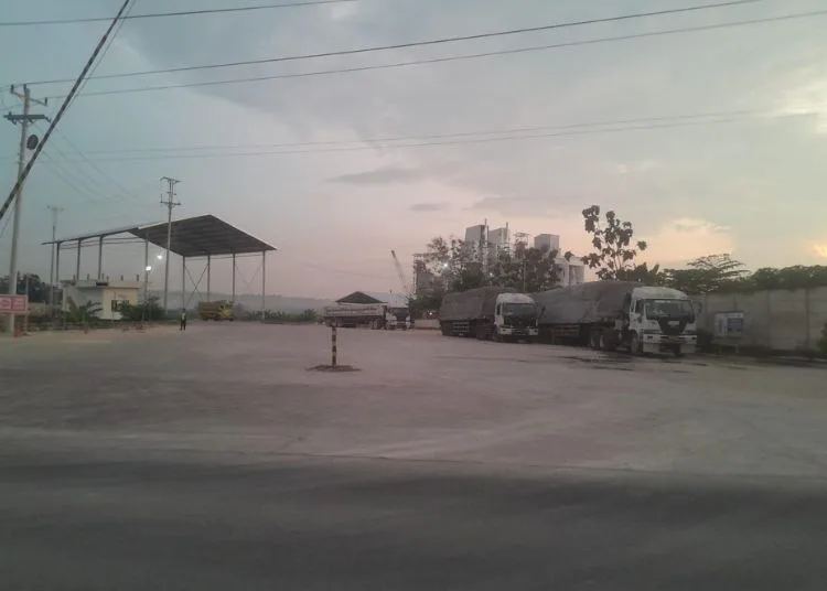 Pabrik Pengolahan Kapur di Blora Diduga Beroperasi Tanpa Kantongi Izin 25 Situasi pabrik pengolahan batu kapur di Blora. (Dok. for Lingkarjateng.id)